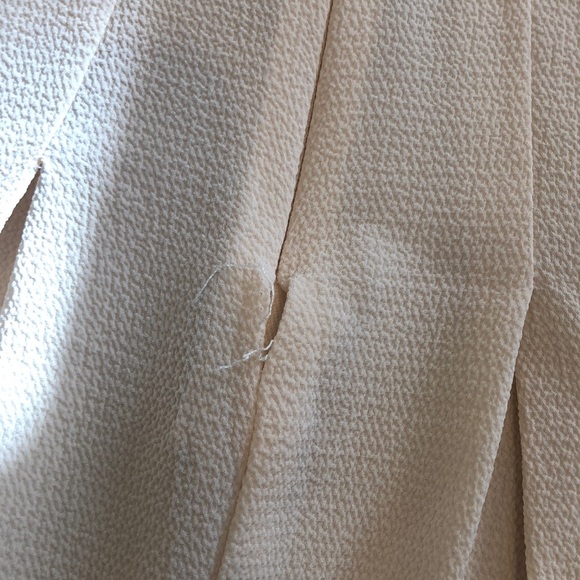 Cream collared blouse - Picture 4 of 4